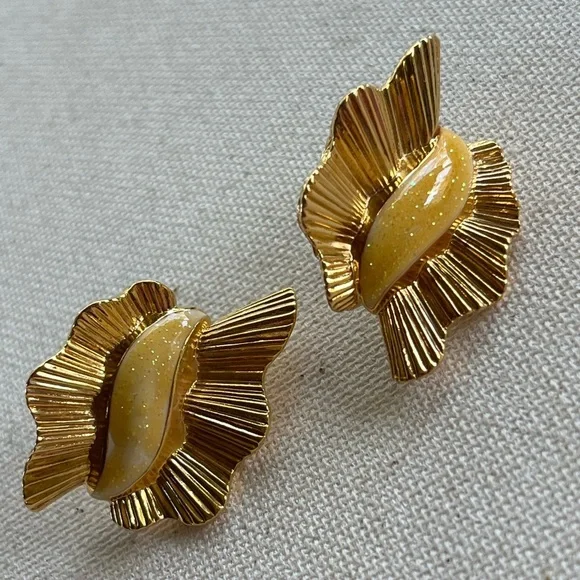 Vintage Gold Ruffle Earrings with Glitter Enamel Accent - Picture 1 of 5
